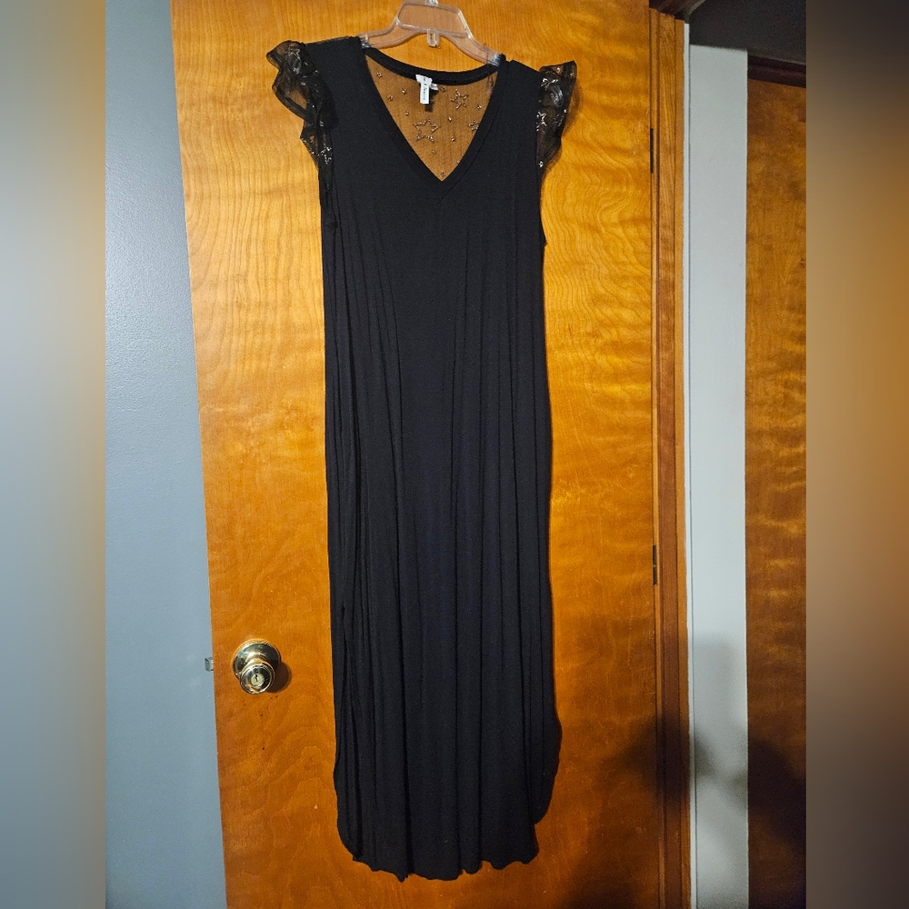 Now N Forever maxi dress with star accents